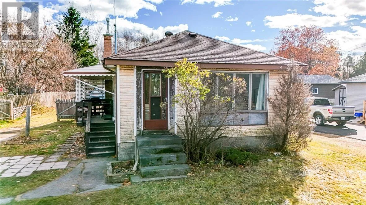 House for rent: 2674 Falconbridge Highway, Garson, Ontario P3L 1K5