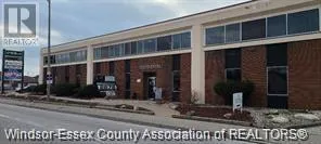 2679 Howard, Windsor, Ontario N8X 3X2