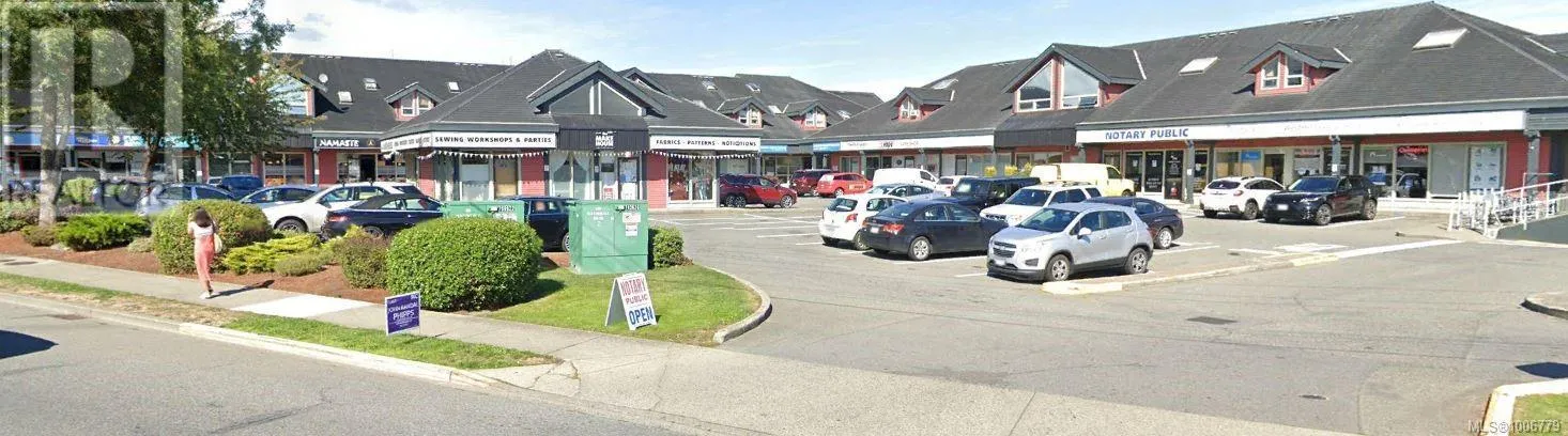 Retail for rent: 268 2950 Douglas St, Victoria, British Columbia V8T 4E4