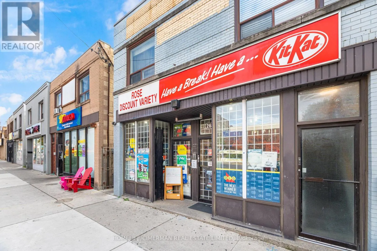 Residential Commercial Mix for rent: 2681 Eglinton Avenue W, Toronto, Ontario M6M 1T8