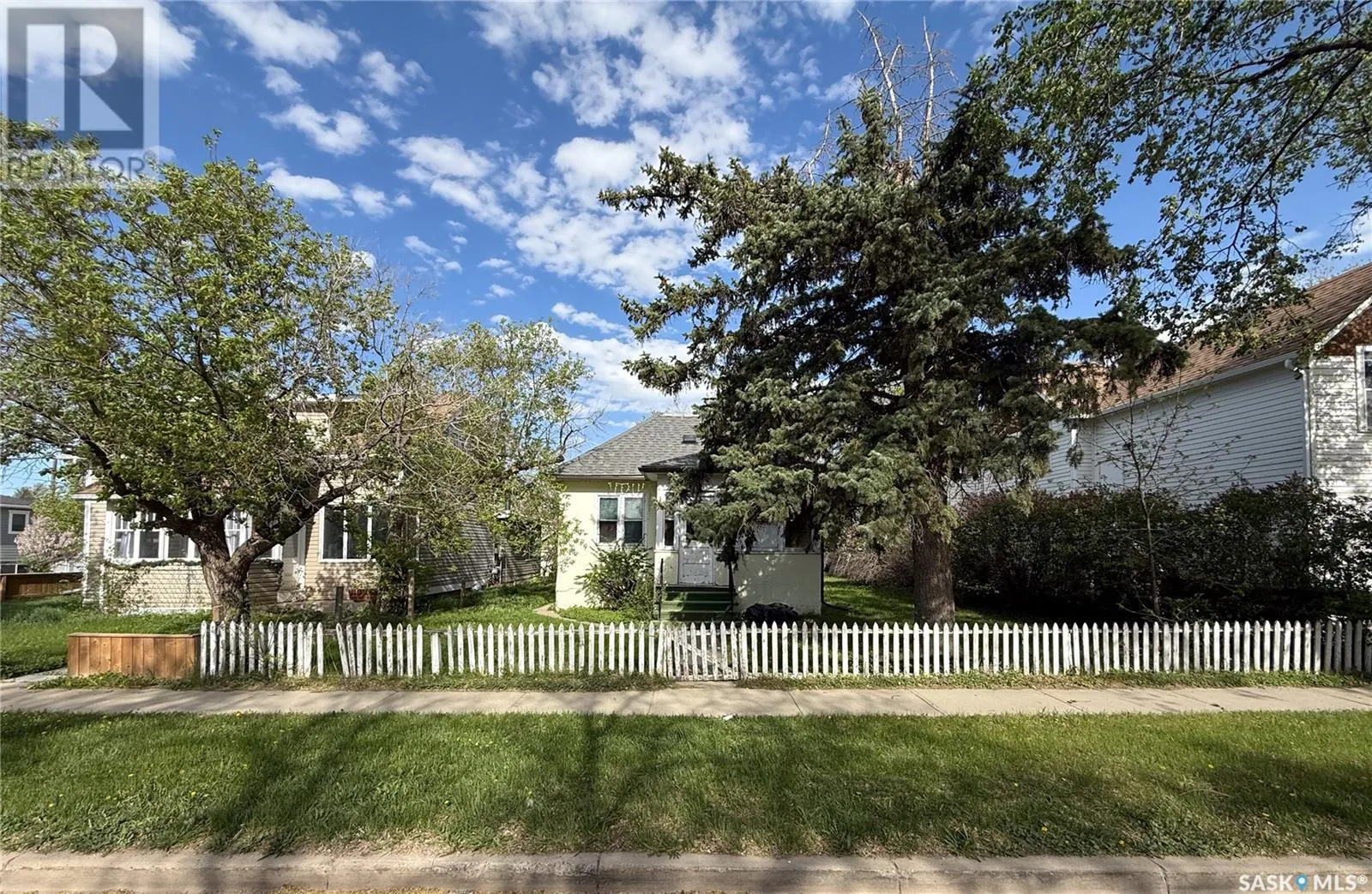 House for rent: 269 2nd Avenue Ne, Swift Current, Saskatchewan S9H 2C9