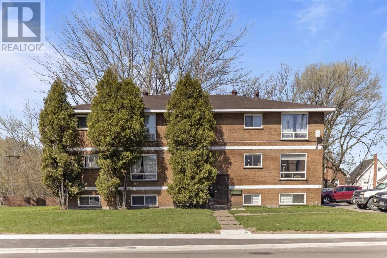 Multi-Family for rent: 269 Goulais Ave, Sault Ste. Marie, Ontario P6C 5A2