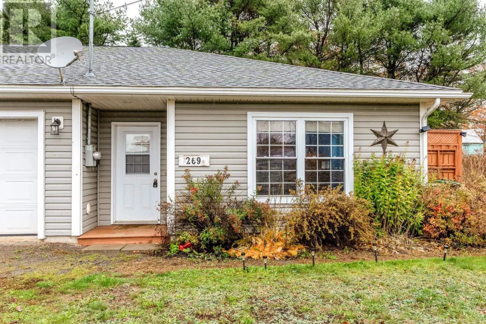 House for rent: 269 Oakdene Avenue, Kentville, Nova Scotia B4N 2C5