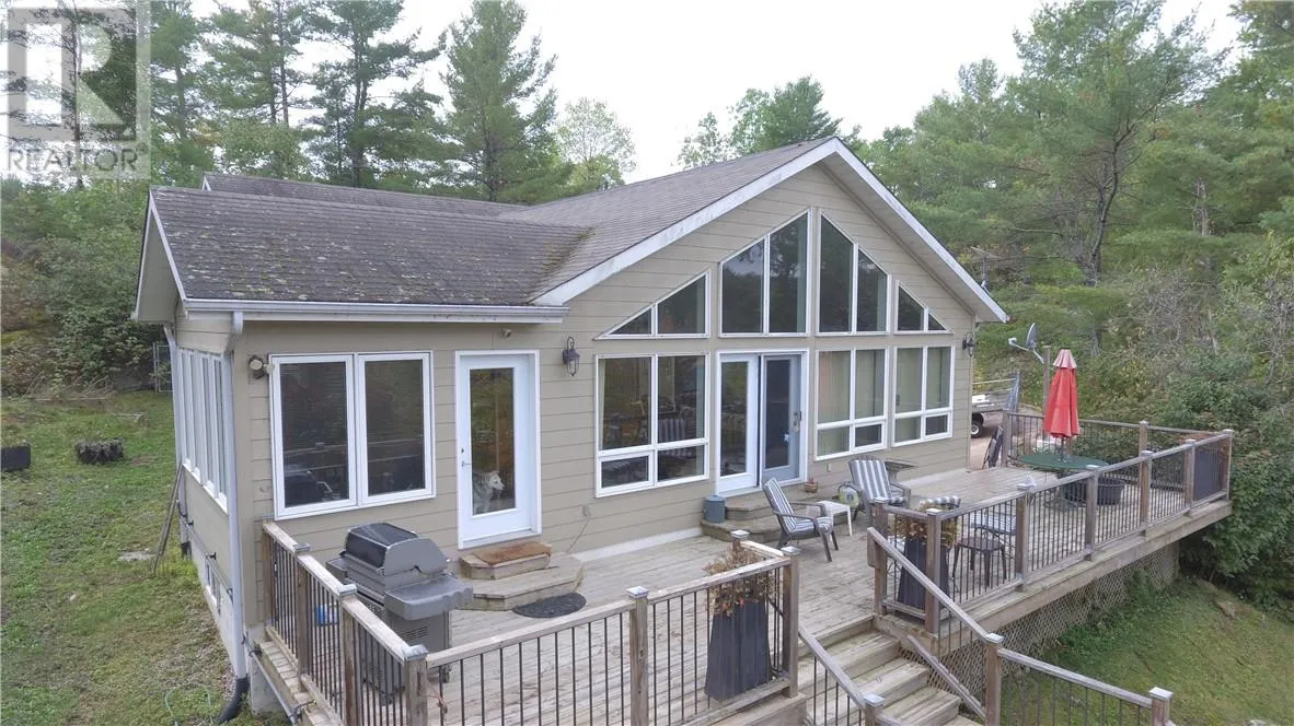 Recreational for rent: 2692b Highway 528, Noelville, Ontario P0M 2N0