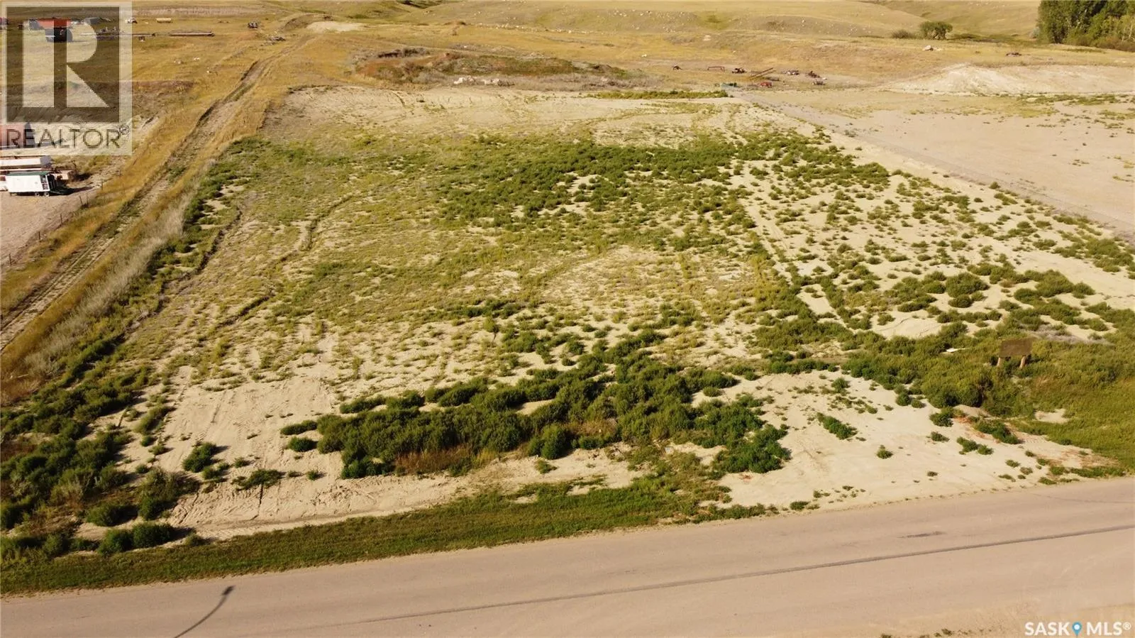 Unknown for rent: 2697 North Service Road W, Swift Current, Saskatchewan S9H 5M1