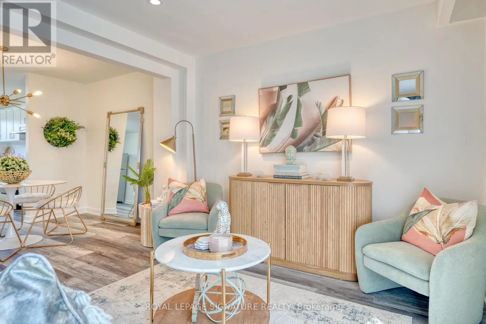 Row / Townhouse for rent: 27 - 20 Anna Capri Drive, Hamilton, Ontario L8W 1M6