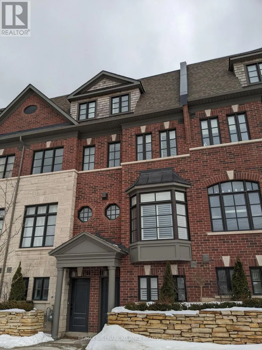 Row / Townhouse for rent: 27 - 2184 Trafalgar Road, Oakville, Ontario L6H 0N4