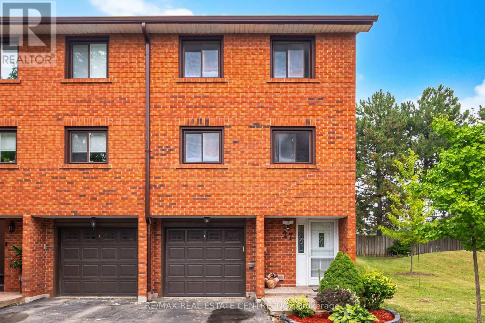 Row / Townhouse for rent: 27 - 4230 Fieldgate Drive, Mississauga, Ontario L4W 2M5