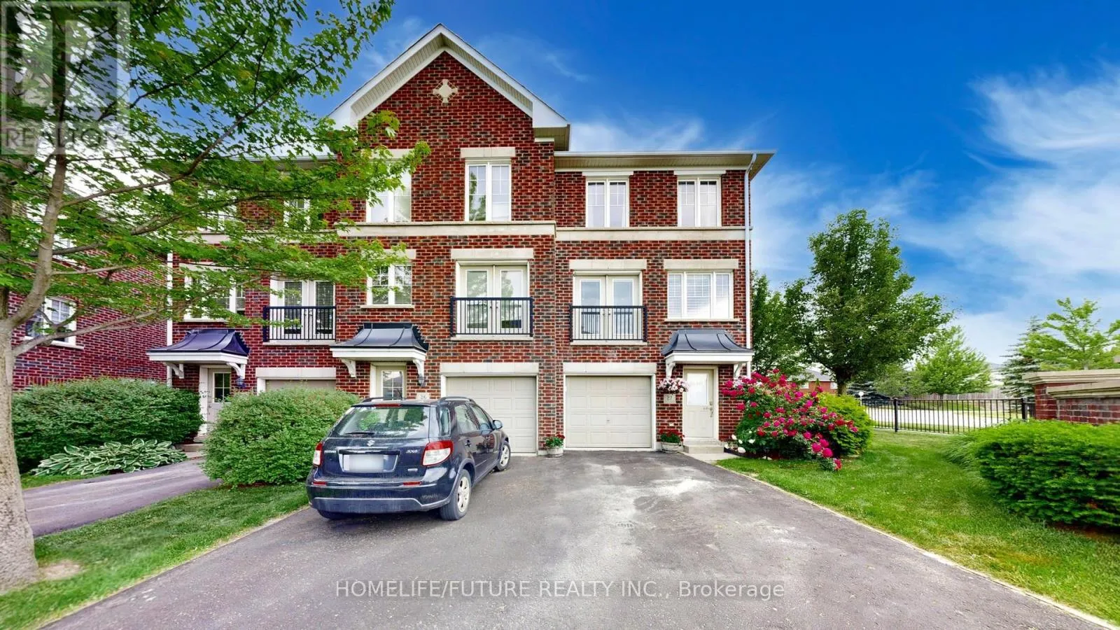 Row / Townhouse for rent: 27 - 571 Longworth Avenue, Clarington, Ontario L1C 0H3