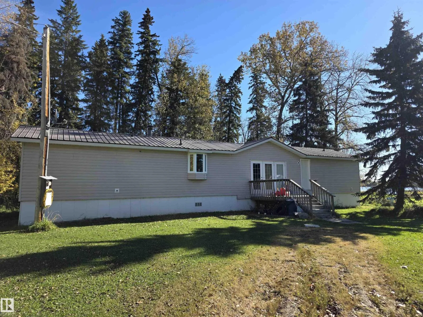 House for rent: 27 62045 Twp Rd 462, Rural Wetaskiwin County, Alberta T0C 0T0