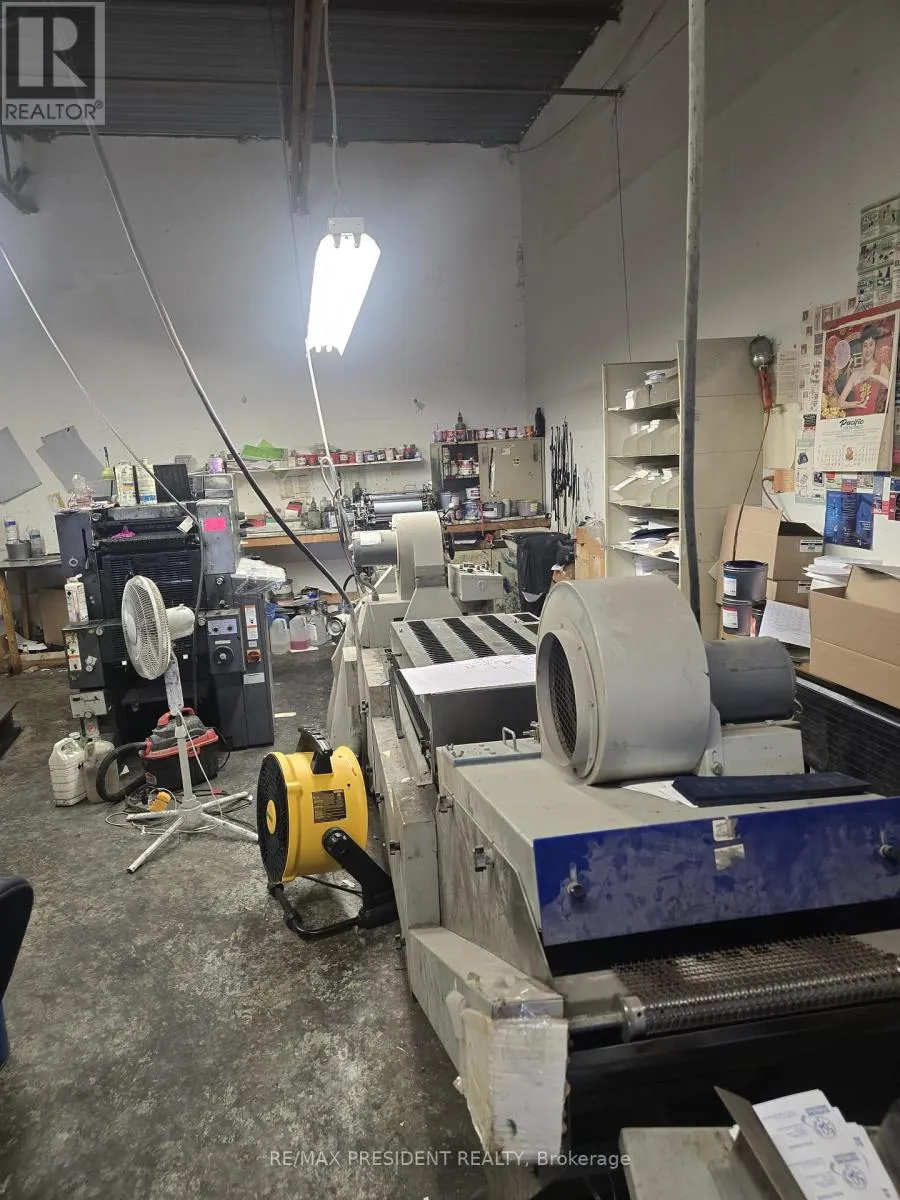 27 - 80 Dynamic Drive, Toronto, Ontario M1V 5A5