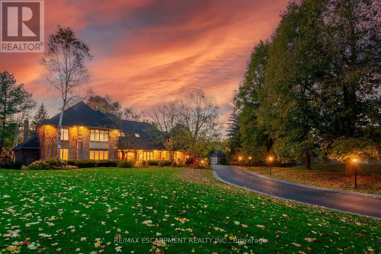 House for rent: 27 Blackberry Place, Hamilton, Ontario L0R 1H2