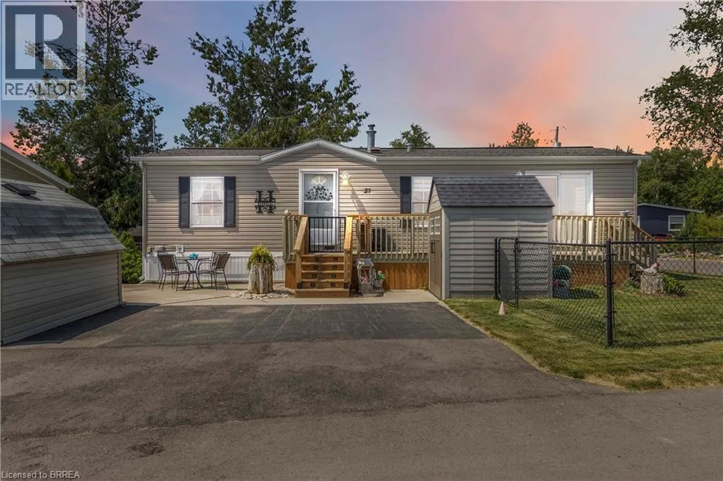 Modular for rent: 27 Elm Street, Puslinch, Ontario N1H 6H9