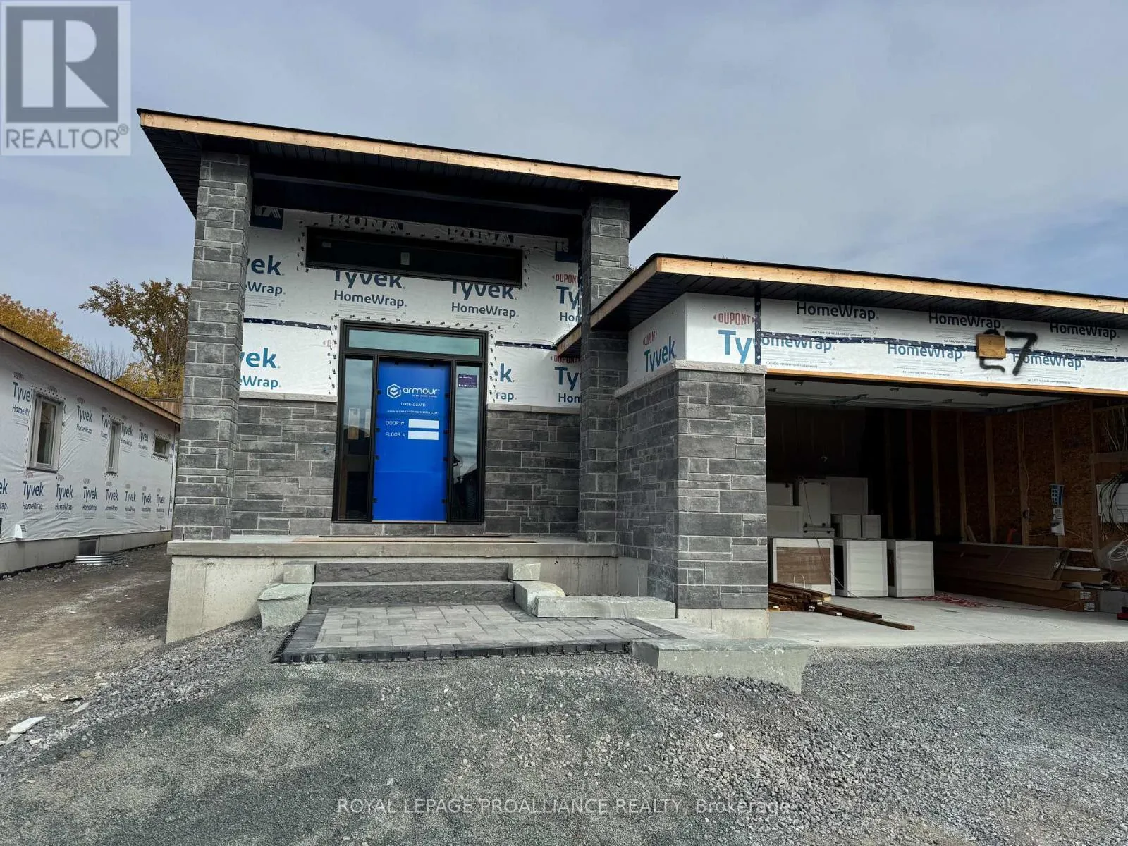 House for rent: 27 Schmidt Way, Quinte West, Ontario K8V 0L5