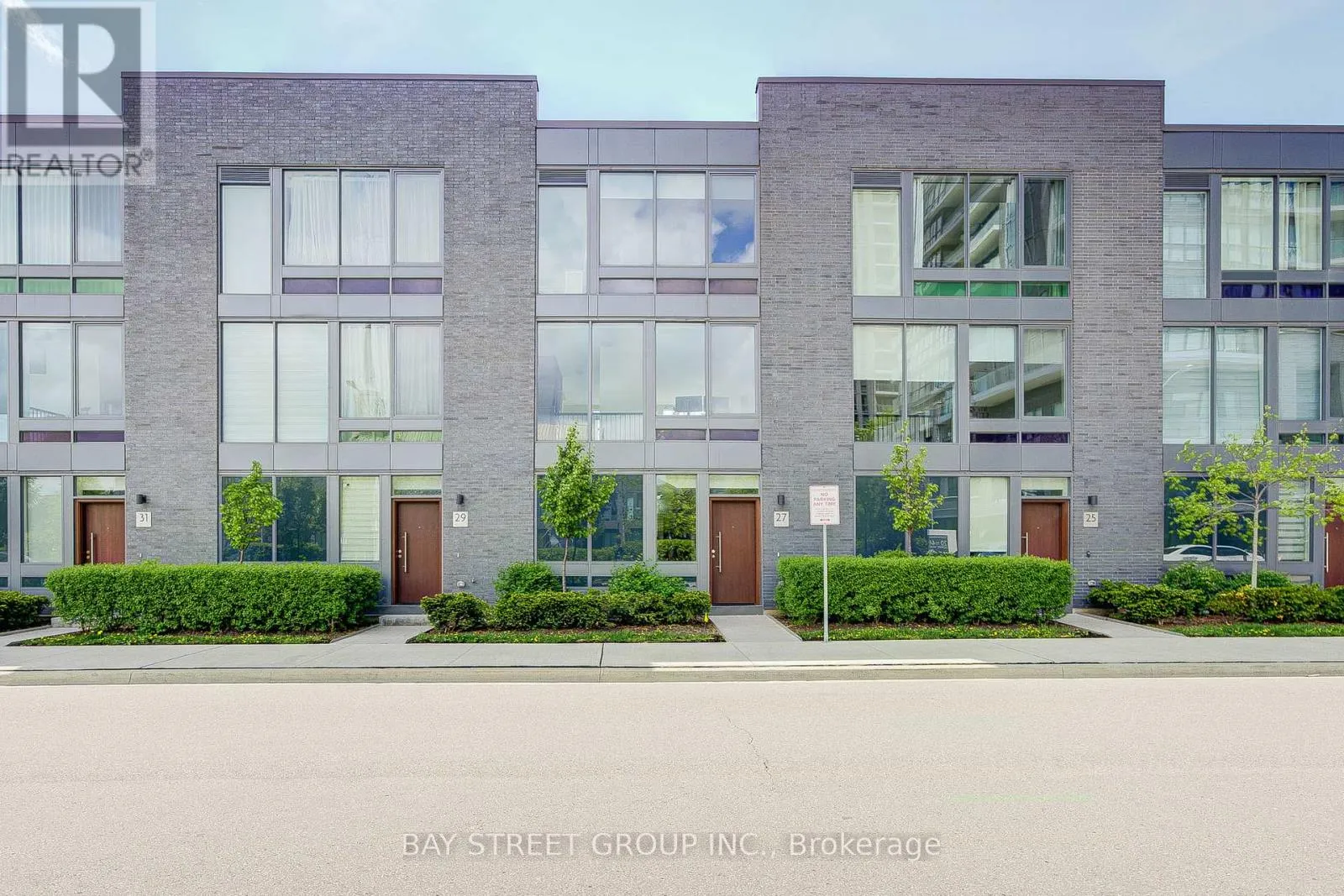 Row / Townhouse for rent: 27 Sonic Way S, Toronto, Ontario M3C 0P3