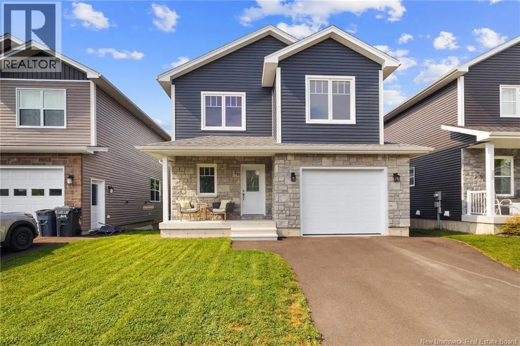 House for rent: 27 Weavers Way, Fredericton, New Brunswick E3A 3P8