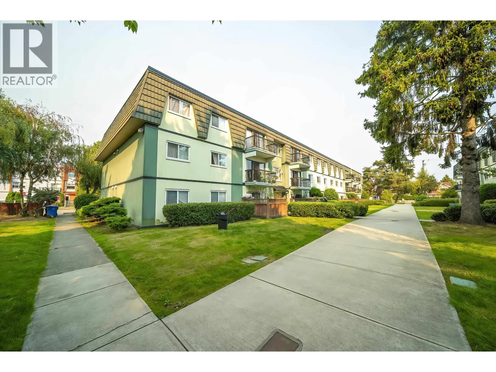 Apartment for rent: 270 8140b Williams Road, Richmond, British Columbia V7A 1G5