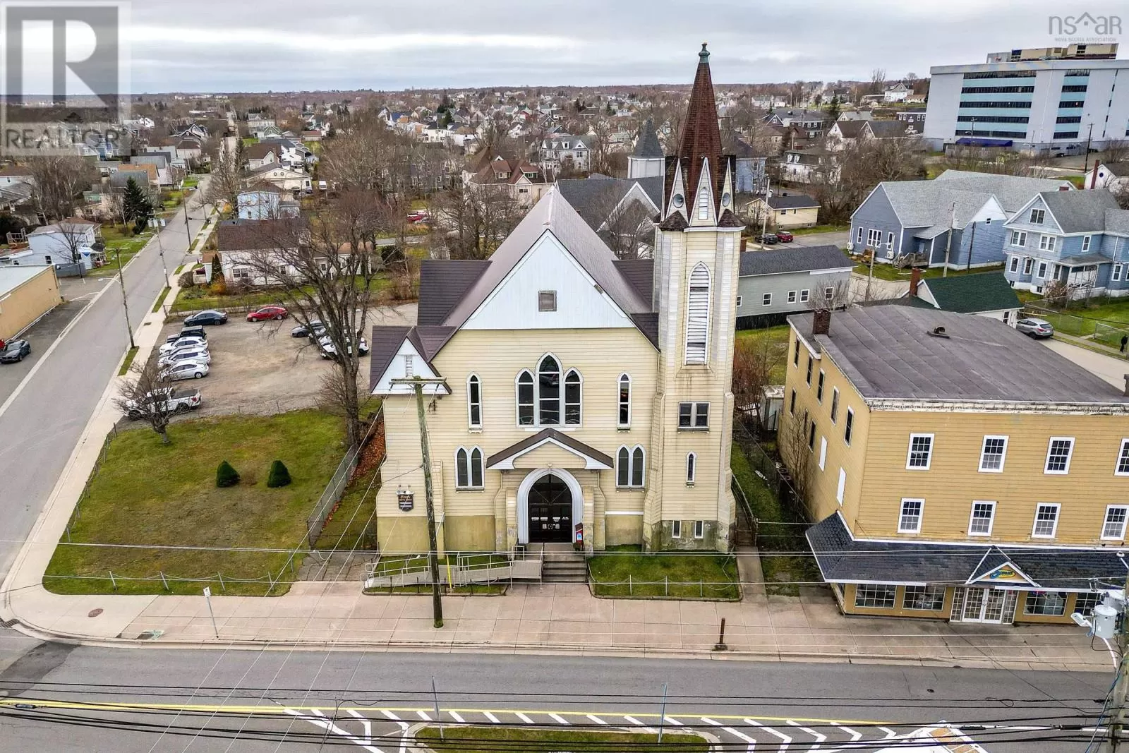 270 Commercial Street, Glace Bay, Nova Scotia B1A 6B4