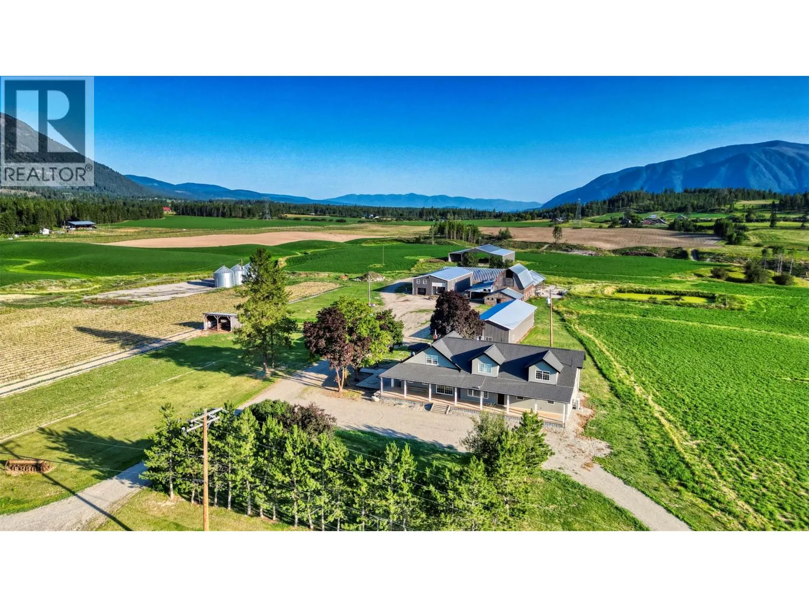 Other for rent: 2703 4th Street, Lister, British Columbia V0B 1G2