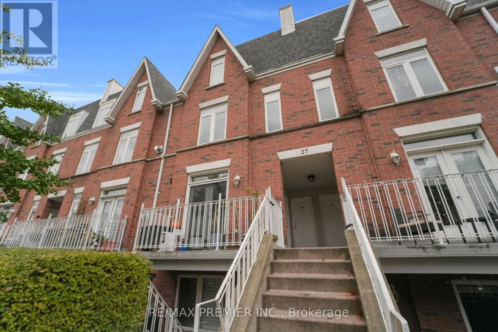 Row / Townhouse for rent: 2704 - 27 Sudbury Street, Toronto, Ontario M6J 3W6