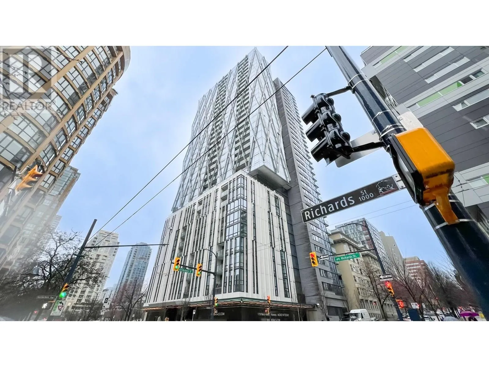 Apartment for rent: 2705 1111 Richards Street, Vancouver, British Columbia V6B 0S3