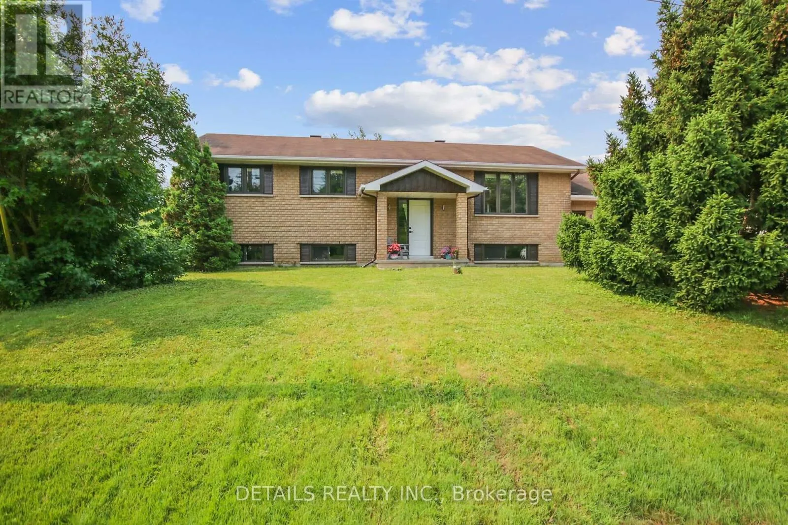 House for rent: 2708 Bekkers Court, Ottawa, Ontario K0A 2P0