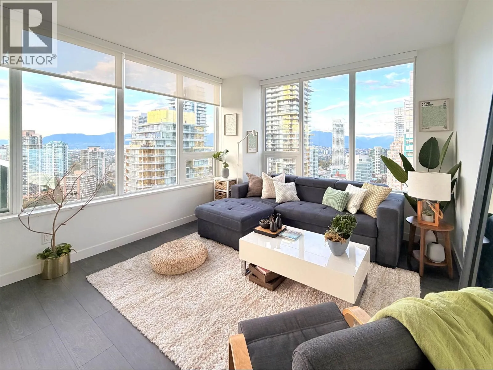 Apartment for rent: 2709 6463 Silver Avenue, Burnaby, British Columbia V5H 0K4