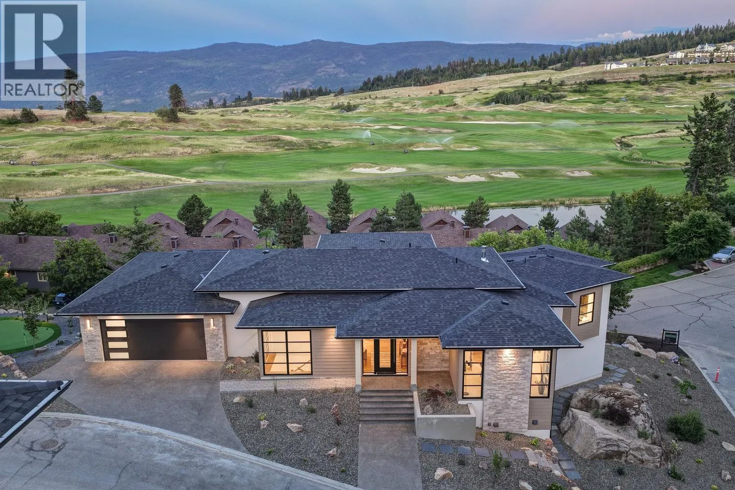 House for rent: 271 Chicopee Road Unit# 4, Vernon, British Columbia V1H 1V7