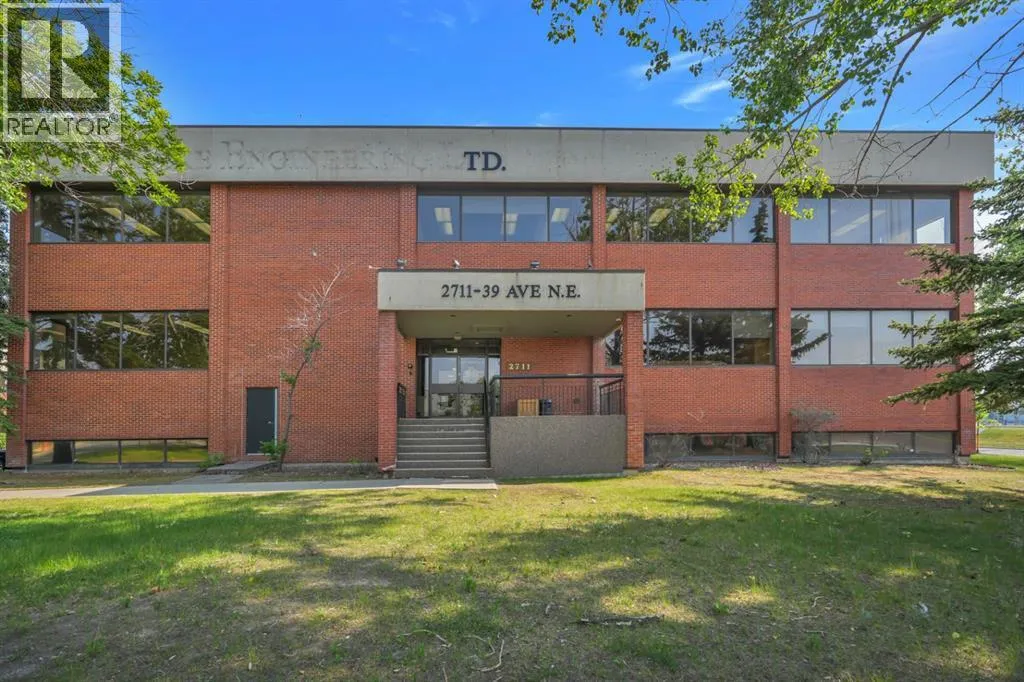 Offices for rent: 2711 39 Avenue Ne, Calgary, Alberta T1Y 4T8