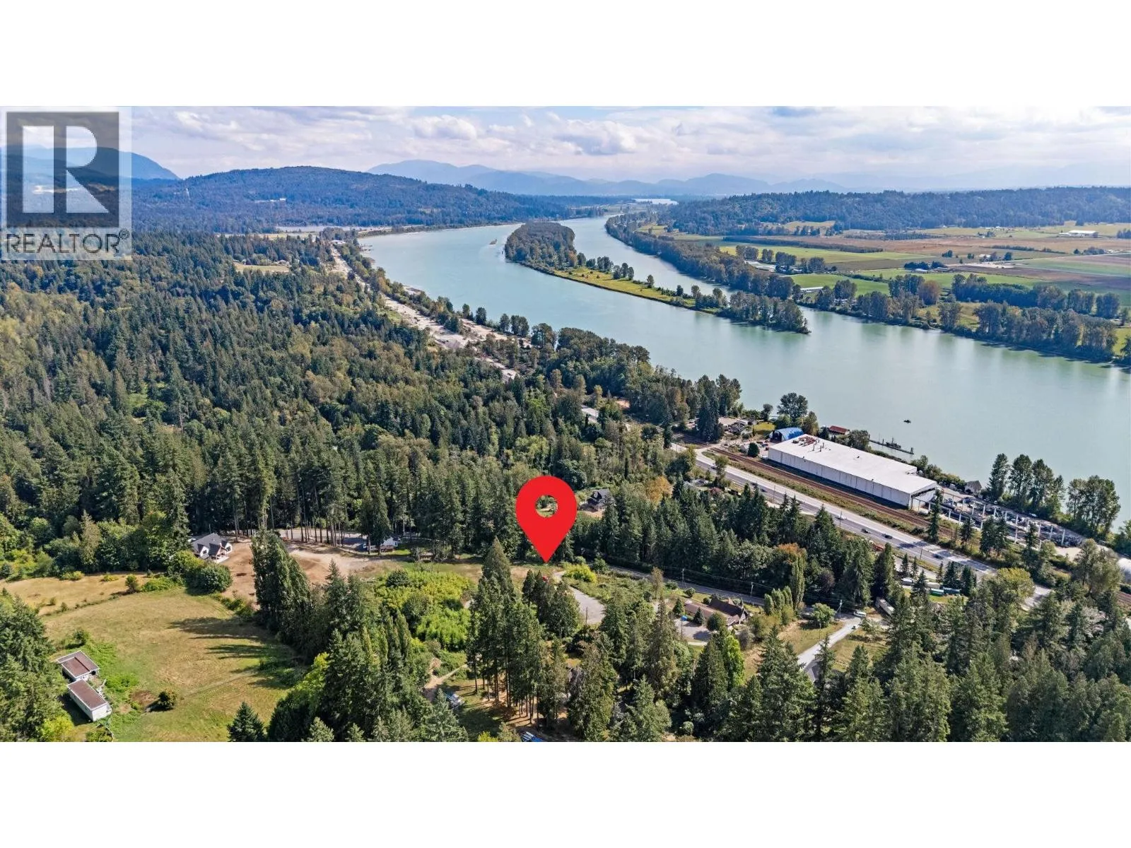 27141 River Road, Maple Ridge, British Columbia V2W 1M4