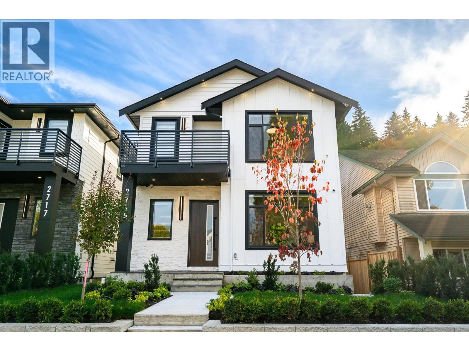 House for rent: 2715 Henry Street, Port Moody, British Columbia V3H 2J8