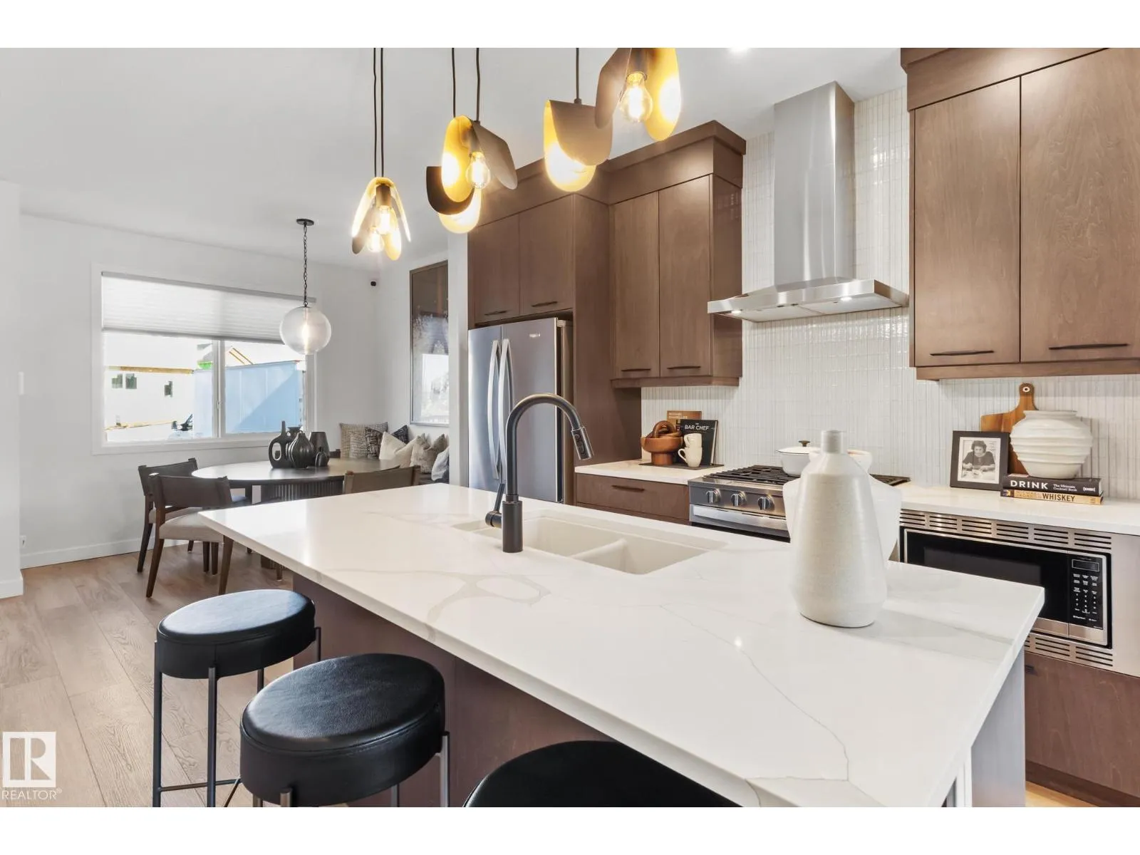 House for rent: 272 Paterson Li Sw, Edmonton, Alberta T6W 5V2