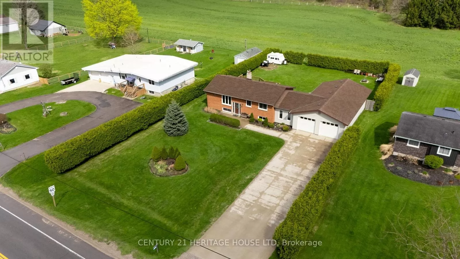 House for rent: 2720 Catherine Street, Thames Centre, Ontario N0L 1G4