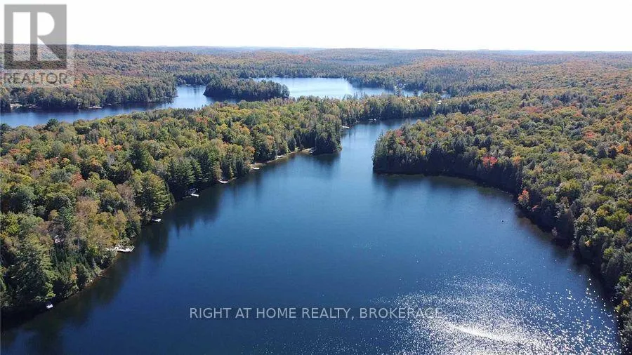 273c Clam Lake Road, Kearney, Ontario P0A 1M0