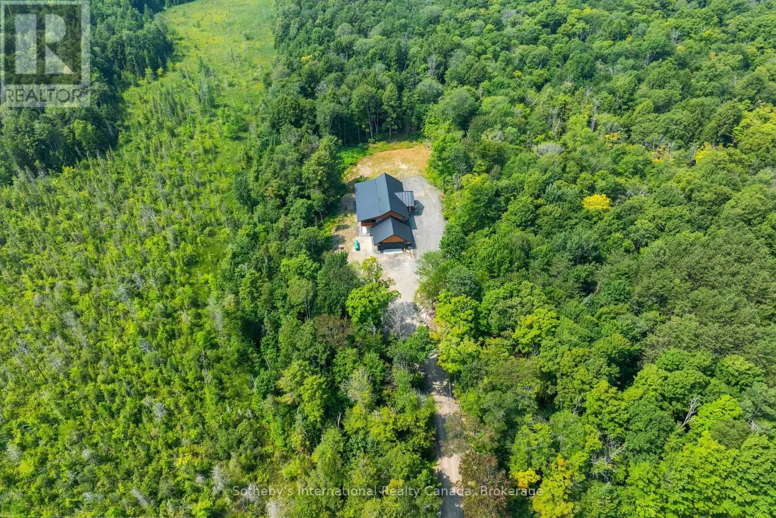 House for rent: 2749 Brunel Road S, Huntsville, Ontario P1H 2J3