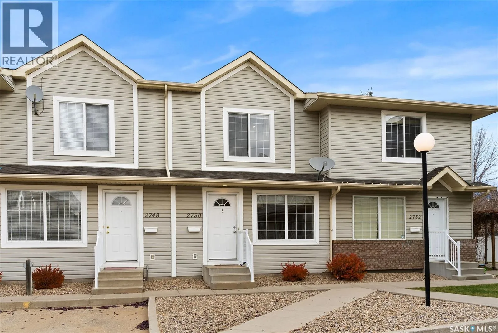 Row / Townhouse for rent: 2750 Cranbourn Crescent, Regina, Saskatchewan S4V 3C1