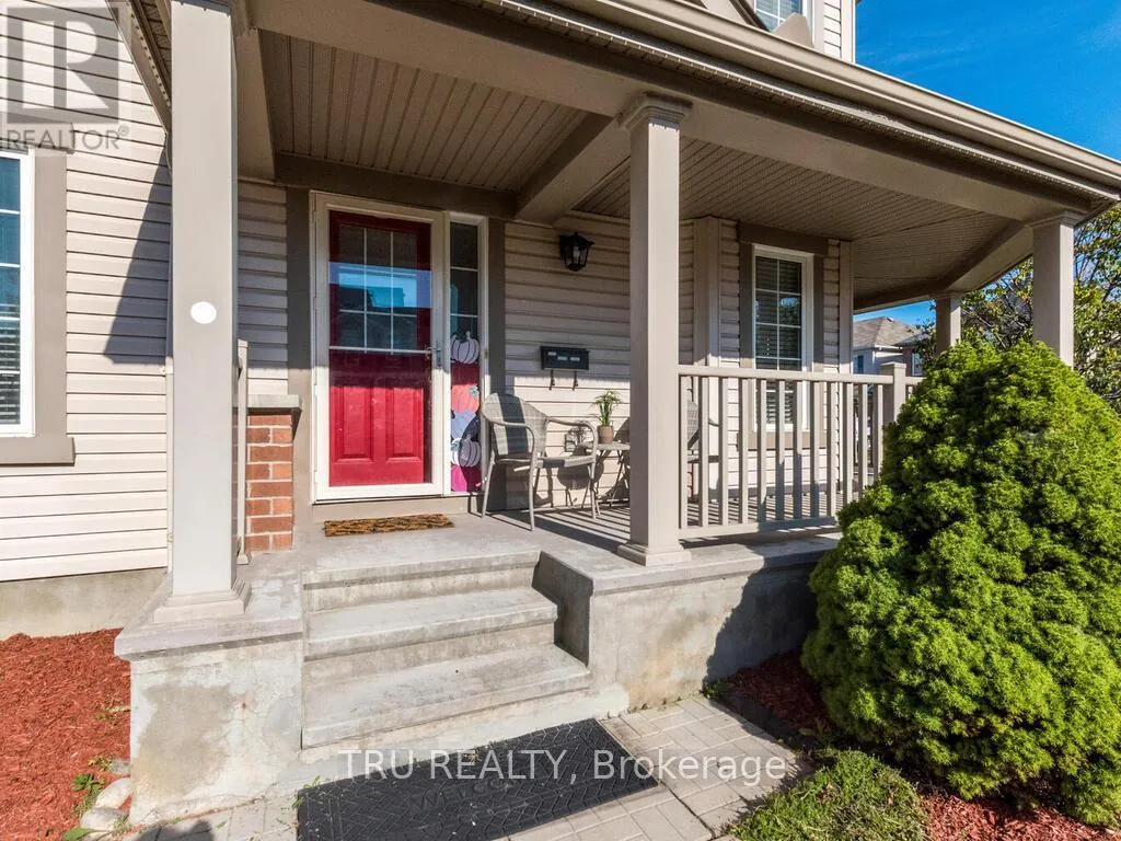 Row / Townhouse for rent: 2757 Grand Canal Street, Ottawa, Ontario K2J 0S7