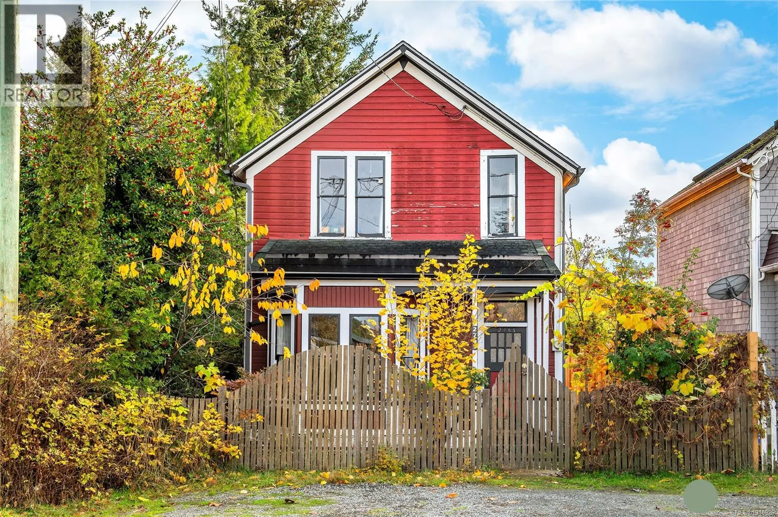 House for rent: 2765 Penrith Ave, Cumberland, British Columbia V0R 1S0