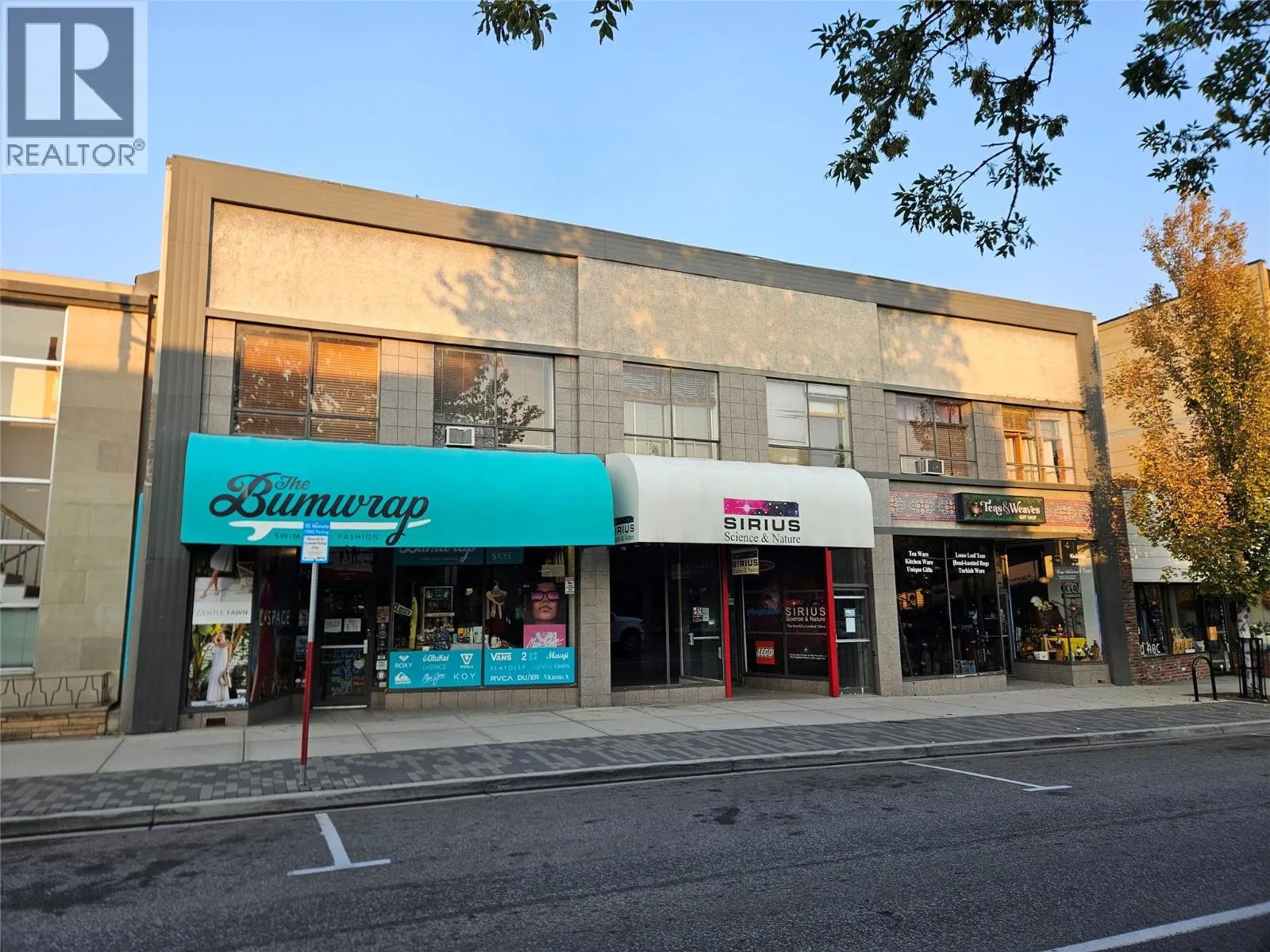 Residential Commercial Mix for rent: 277 Main Street, Penticton, British Columbia V2A 5B1