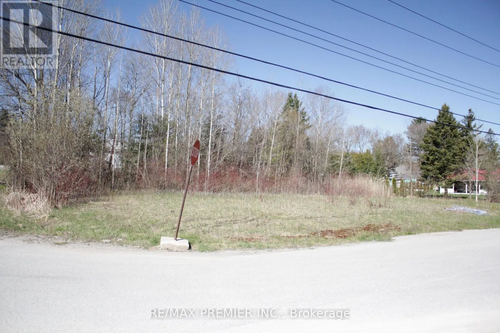 278 Woodlands Avenue, Tay, Ontario L0K 1R0