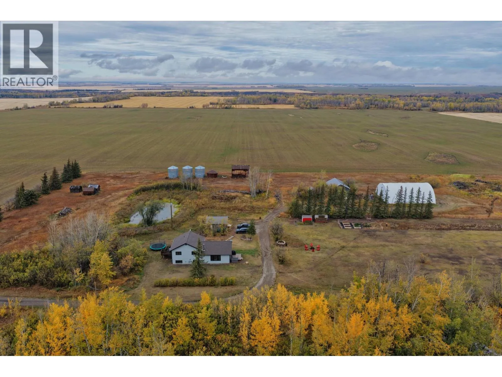 House for rent: 279 Landry Road, Dawson Creek, British Columbia V1G 4E8