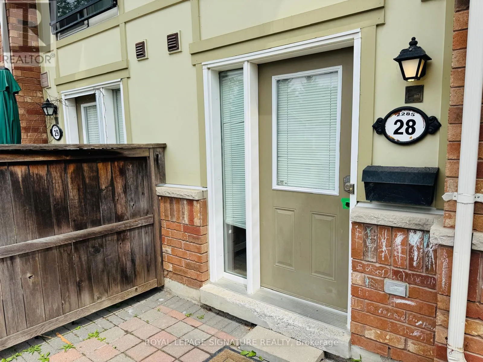 Row / Townhouse for rent: 28 - 2285 Bur Oak Avenue, Markham, Ontario L6E 0B9