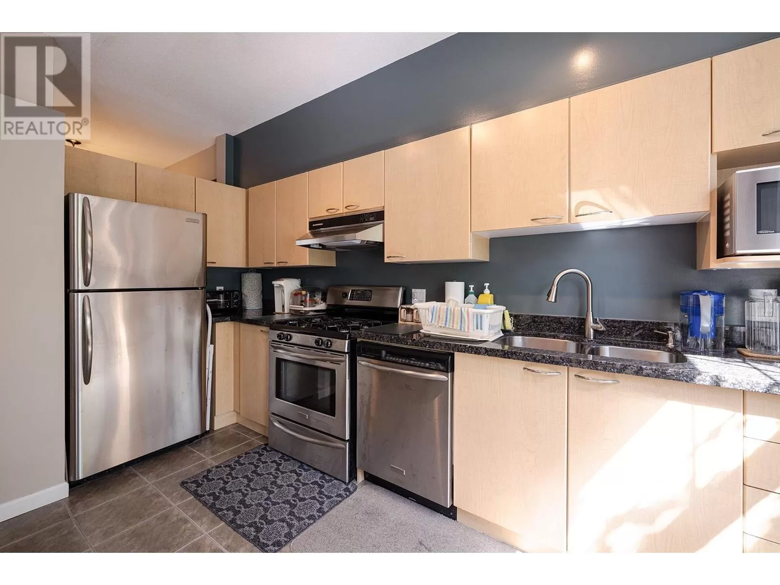 Row / Townhouse for rent: 28 3711 Robson Court, Richmond, British Columbia V7C 5T8