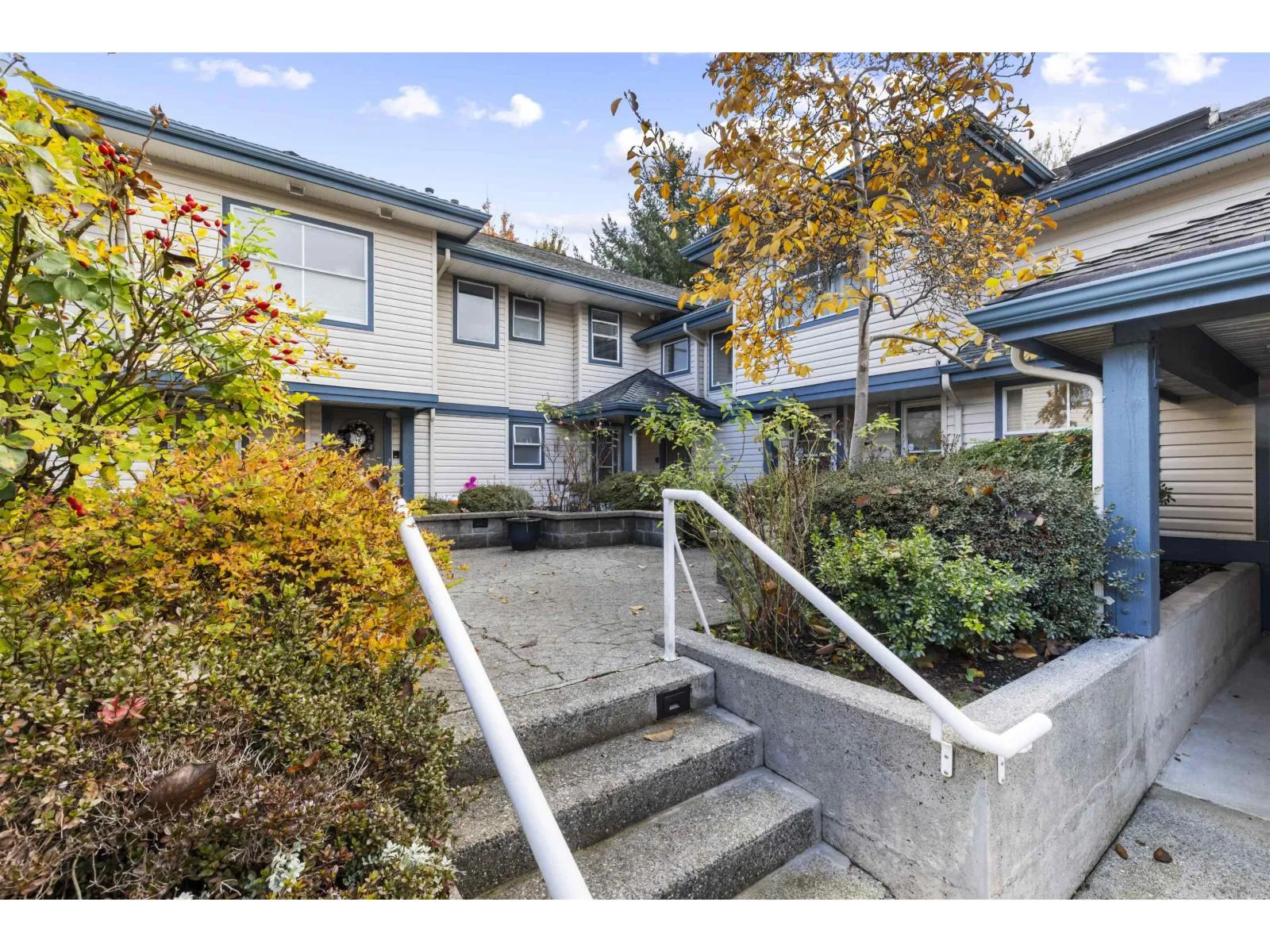 Row / Townhouse for rent: 28 5666 208 Street, Langley, British Columbia V3A 8G4