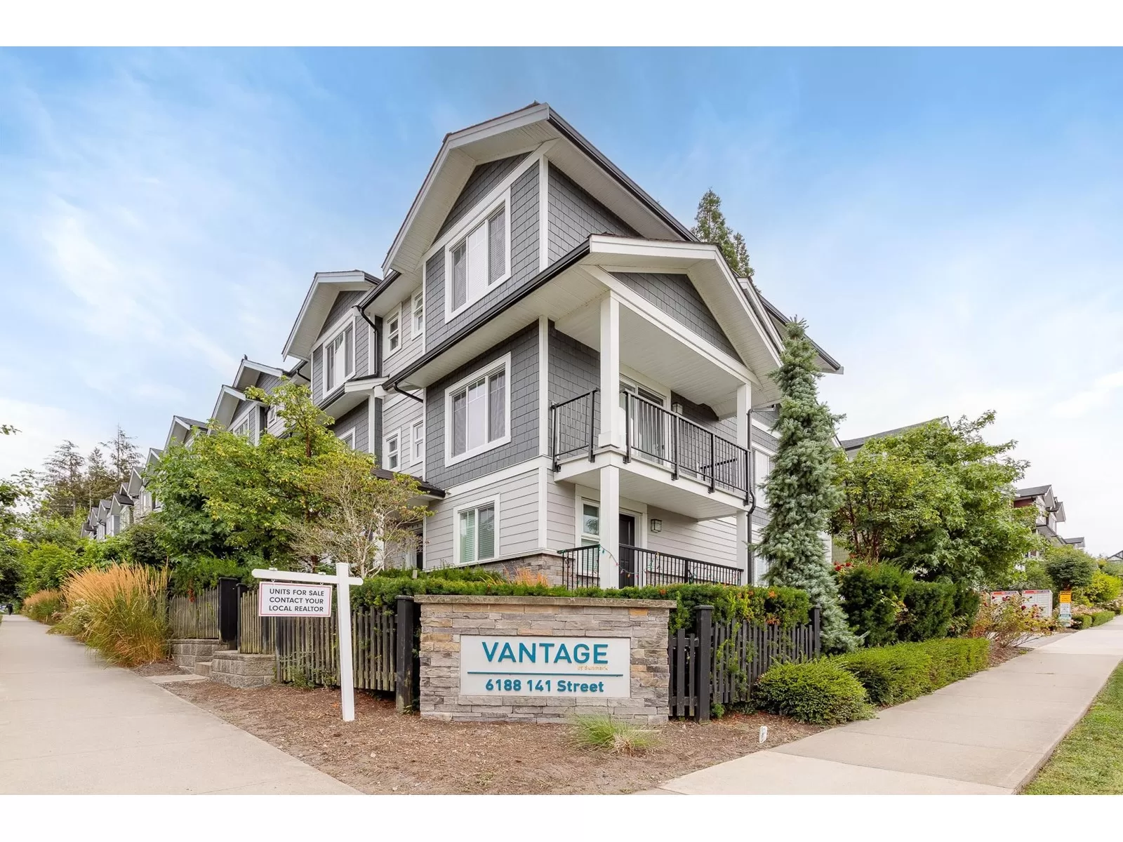 Row / Townhouse for rent: 28 6188 141 Street, Surrey, British Columbia V3X 0J7