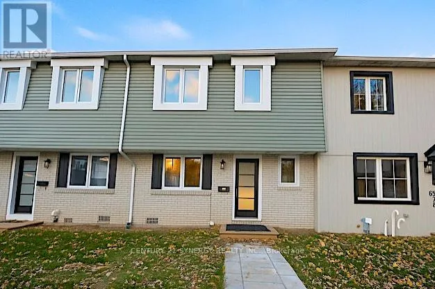 Row / Townhouse for rent: 28 - 660 Hochelaga Street, Ottawa, Ontario K1K 2E9