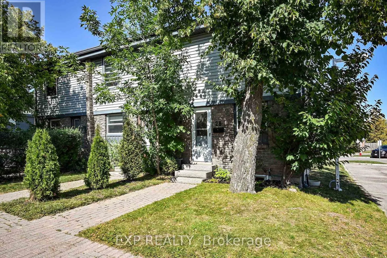 Row / Townhouse for rent: 28 - 6699 Falconer Drive, Mississauga, Ontario L5N 2E3