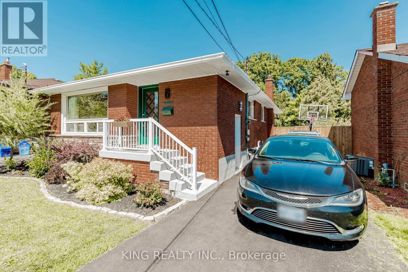 House for rent: 28 Ainslie Avenue, Hamilton, Ontario L8S 2J6