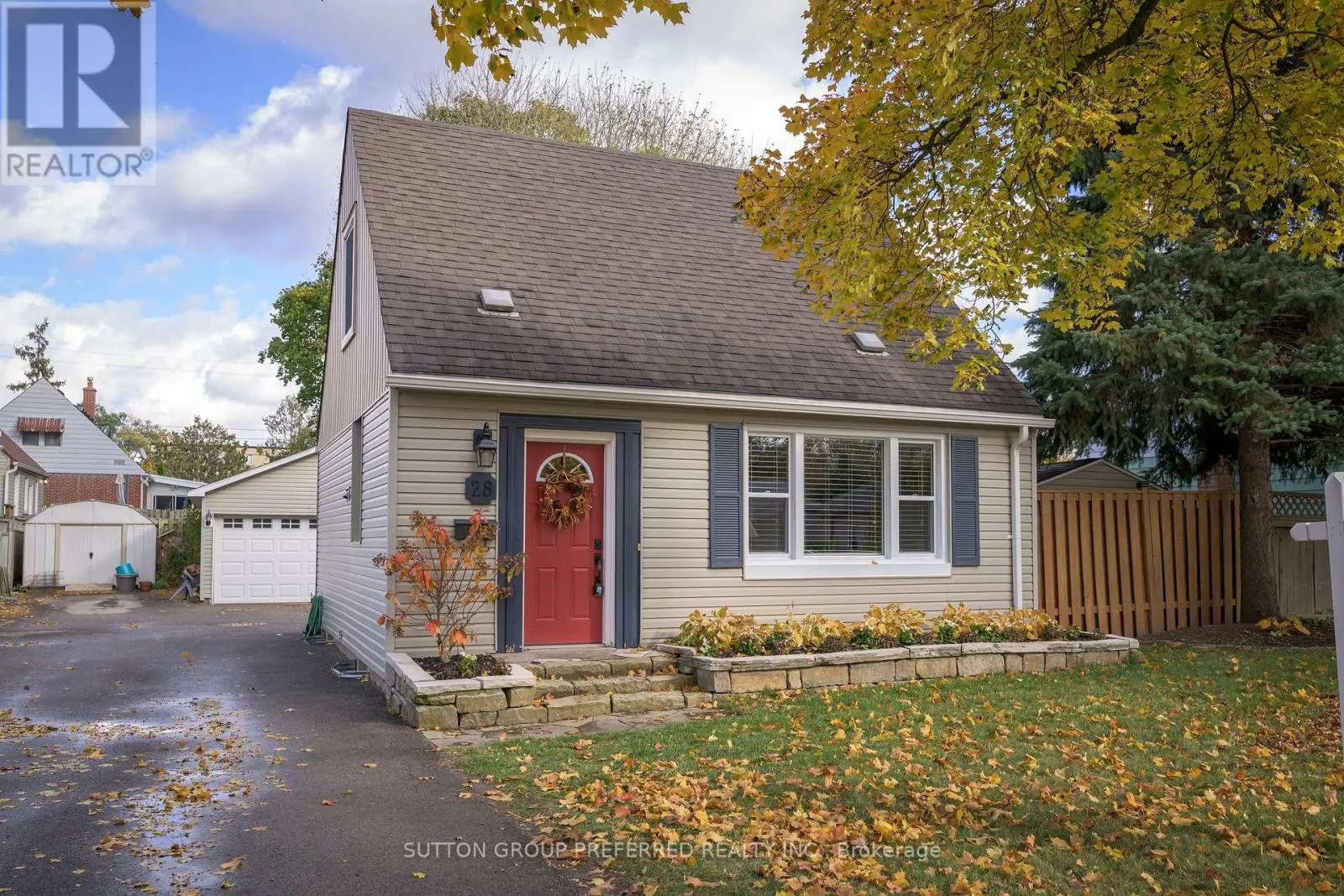 House for rent: 28 Apeldoorn Crescent, London East, Ontario N5Y 2B6