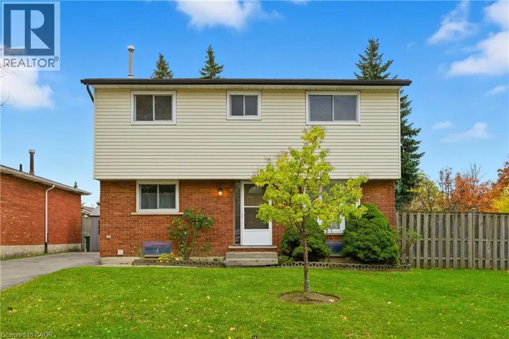 House for rent: 28 Bacall Crescent, Hamilton, Ontario L8T 4W9